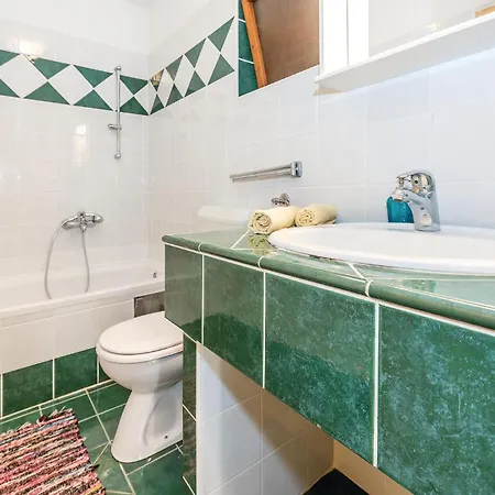 One-bedroom In Lägenhet *