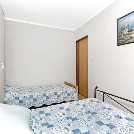 One-bedroom In Lägenhet *